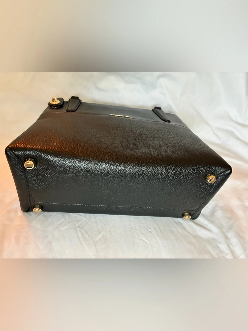 COACH Small Turnlock Borough Bag in Pebbled Leather